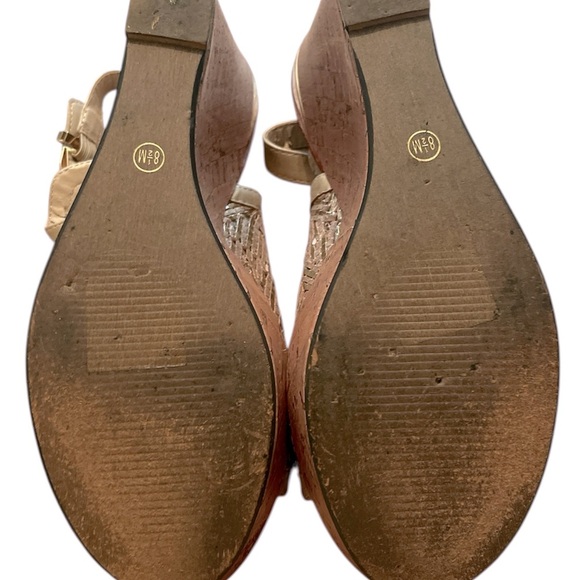 ⭐️3 FOR $12-Hot Tomato Wedge Sandals - Picture 5 of 6